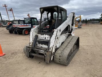 Main image Bobcat T300